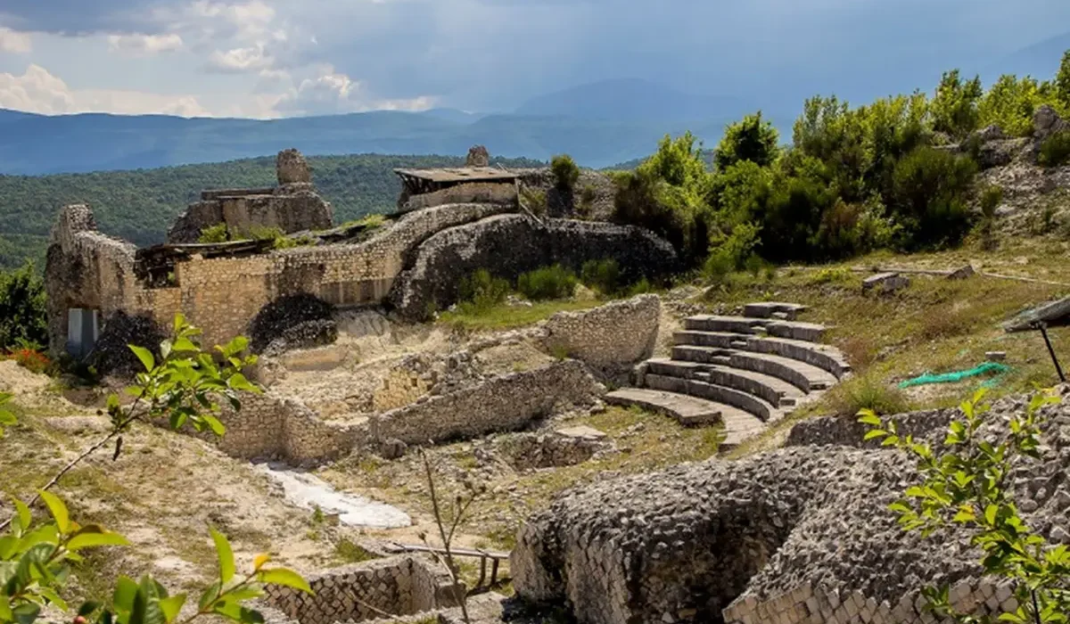 Peltuinum citta romana