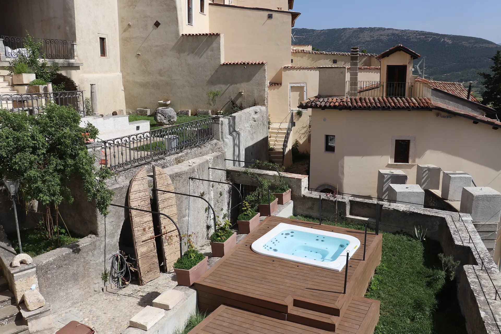 Palazzo d'alessandro giardino jacuzzi